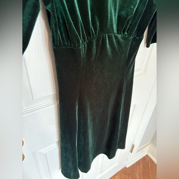 Hell Bunny Green Velvet Holiday Dress | Pinup Rockabilly Style | Size XS - Picture 9 of 13